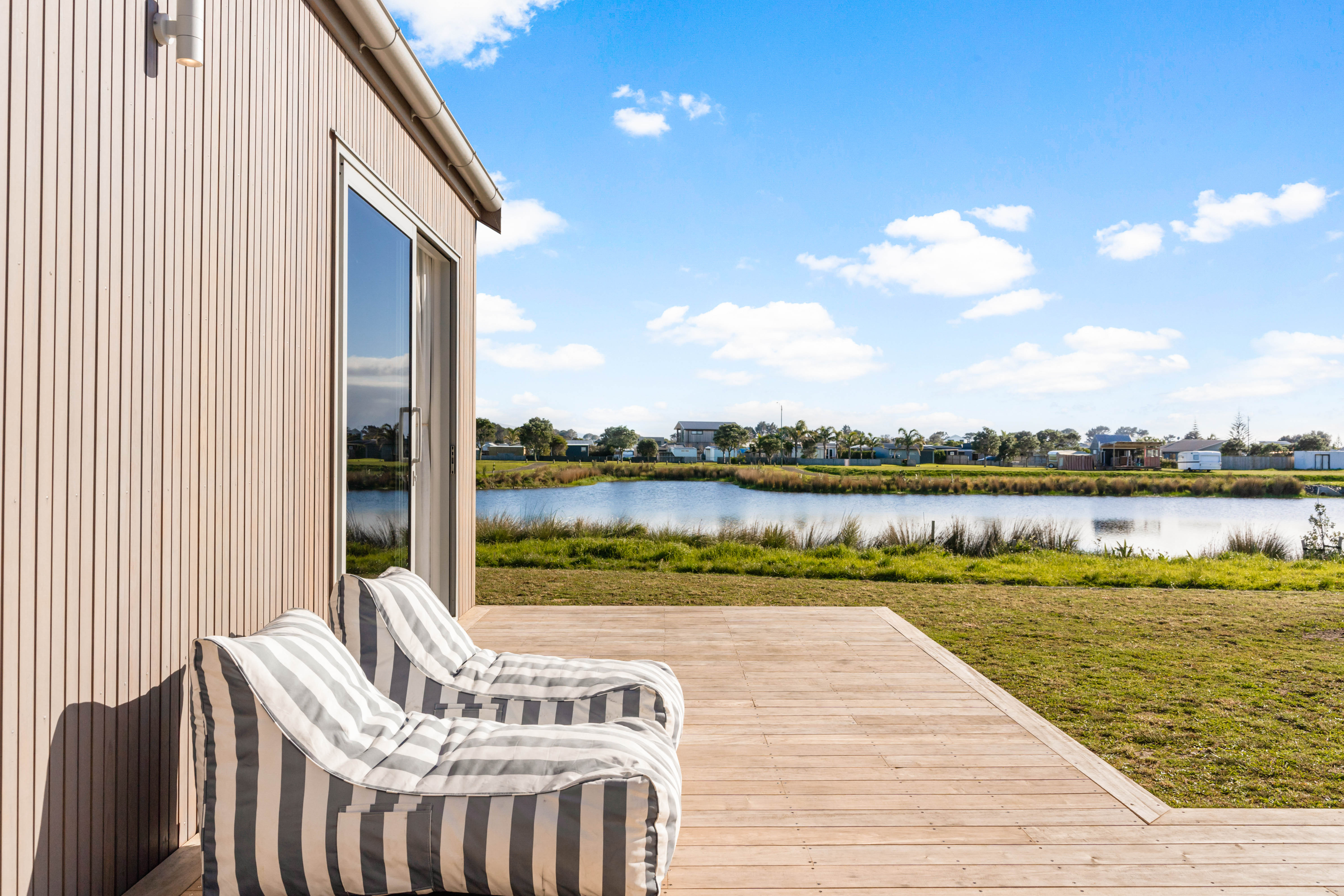 Coromandel Beach House - Outdoor Deck