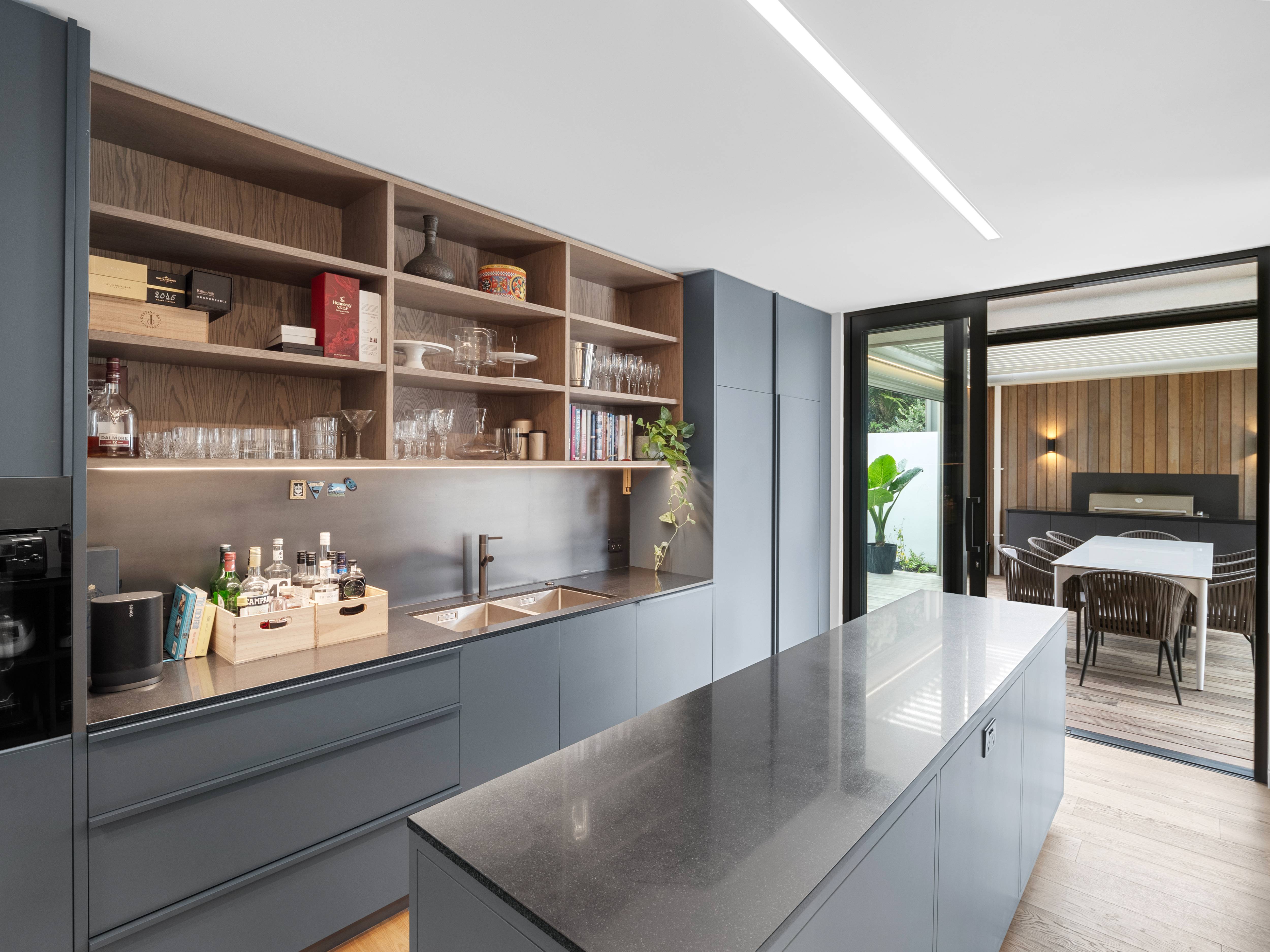 Kitchen Makeovers: Balancing Style And Functionality